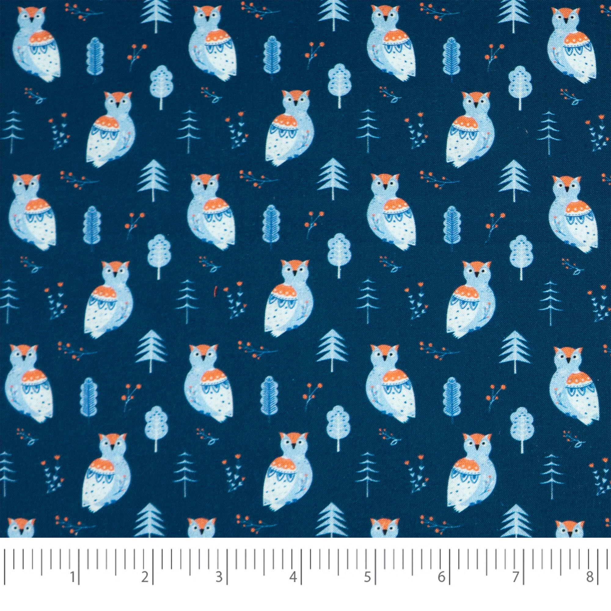 SINGER Scandinavian Christmas Print Ringspun Cotton Fabric Bundle